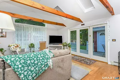 435 West Shepard Avenue, Hamden, CT 06514 - Photo 4