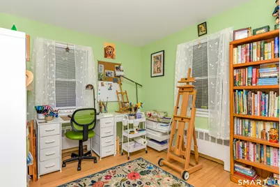 435 West Shepard Avenue, Hamden, CT 06514 - Photo 18