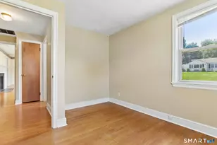 120 Mapleside Dr, Wethersfield, CT 06109 - Photo 16