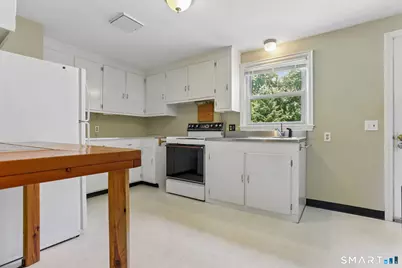 120 Mapleside Drive, Wethersfield, CT 06109 - Photo 8