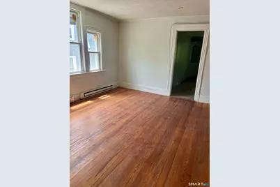 185 Monmouth Avenue, Waterbury, CT 06704 - Photo 6