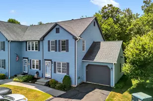 17 Mallard Ct, Wallingford, CT 06492 - Photo 2