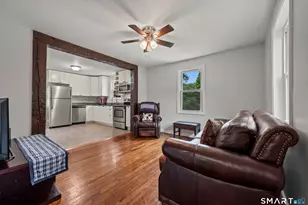 25 Douglas Dr, Meriden, CT 06451 - Photo 16