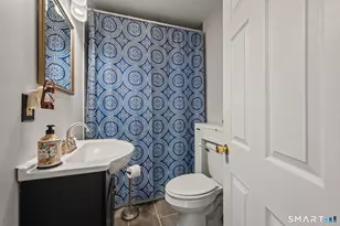 25 Douglas Dr, Meriden, CT 06451 - Photo 20