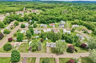 32 Loveland Ln, Bristol, CT 06010 - Photo 40