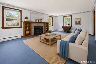 32 Loveland Ln, Bristol, CT 06010 - Photo 4