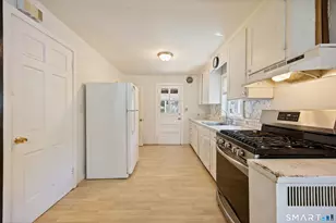 4 Francis St, East Haven, CT 06512 - Photo 8