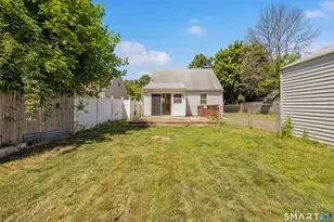 4 Francis St, East Haven, CT 06512 - Photo 2