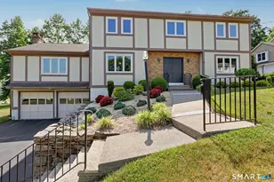 15 Wedgewood Rd, Trumbull, CT 06611 - Photo 36