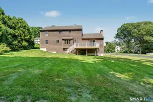 15 Wedgewood Rd, Trumbull, CT 06611 - Photo 32