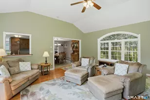425 Sonstrom Rd, Bristol, CT 06010 - Photo 4