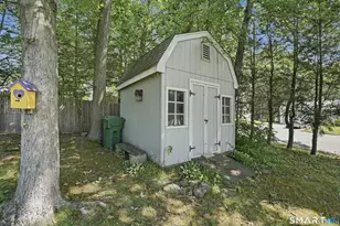 425 Sonstrom Rd, Bristol, CT 06010 - Photo 26