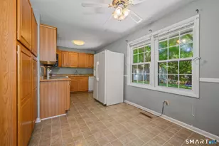 51 Lynn St, Colchester, CT 06415 - Photo 8