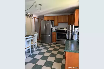 [Address not provided], Meriden, CT 06451 - Photo 4