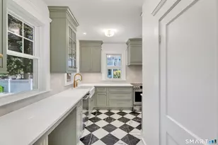 84 Alden Ave, New Haven, CT 06515 - Photo 12