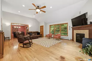 85 Scenic Ct, Cheshire, CT 06410 - Photo 14