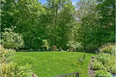 85 Scenic Court, Cheshire, CT 06410 - Photo 6