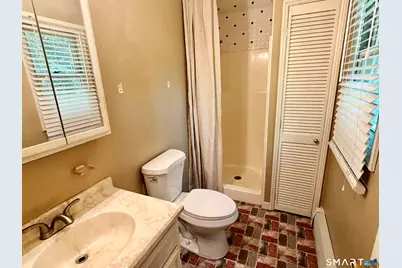 77 Evergreen Avenue, Hamden, CT 06518 - Photo 14