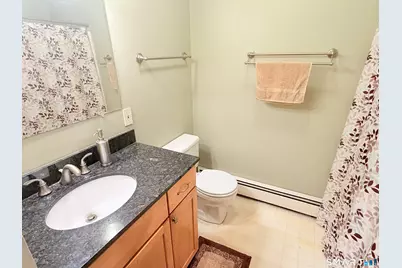 77 Evergreen Avenue, Hamden, CT 06518 - Photo 10