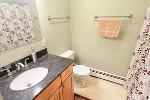 77 Evergreen Ave, Hamden, CT 06518 - Photo 10