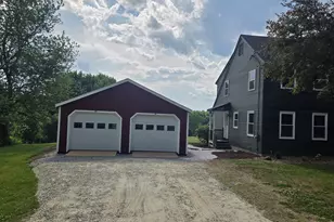 254 Jobs Hill Rd, Ellington, CT 06029 - Photo 2