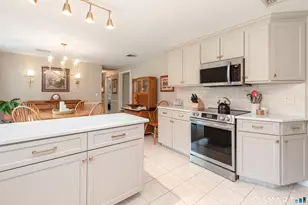 23 Hilltop Ave, Thomaston, CT 06787 - Photo 8