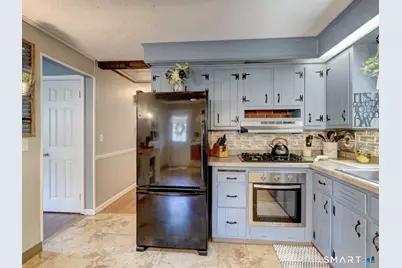 37 Cody Avenue, Plainville, CT 06062 - Photo 24