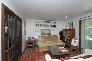 8 Dillon Rd, Woodbridge, CT 06525 - Photo 20