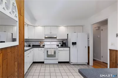 9 Firelight Drive, Danbury, CT 06810 - Photo 12