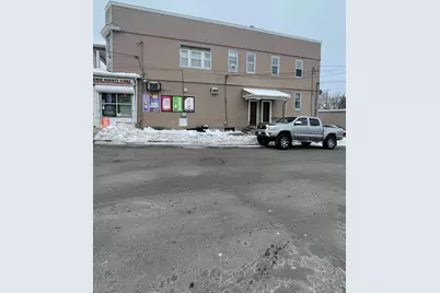 343 Wayne Street #1st, Bridgeport, CT 06606 - Photo 1