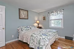 105 Seaview Ave, West Haven, CT 06516 - Photo 12