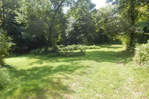 128 Toddy Hill Rd, Newtown, CT 06482 - Photo 1