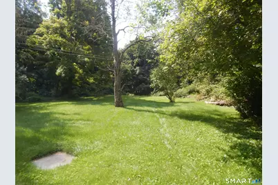 128 Toddy Hill Road, Newtown, CT 06482 - Photo 2