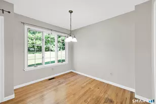 8 Julia Ct, East Windsor, CT 06016 - Photo 16