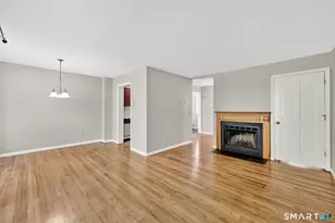 8 Julia Ct, East Windsor, CT 06016 - Photo 12