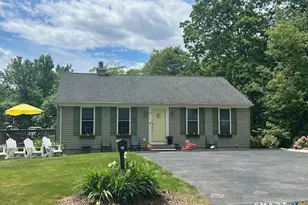 64 Edge Hill Rd, East Lyme, CT 06357 - Photo 2