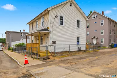33 Congress Avenue, Waterbury, CT 06708 - Photo 2