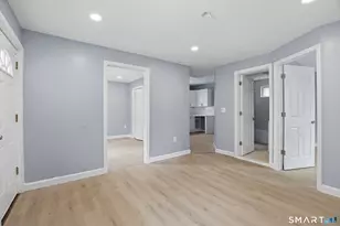 33 Congress Ave, Waterbury, CT 06708 - Photo 20