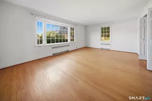 11 Paxton Rd, West Hartford, CT 06107 - Photo 12