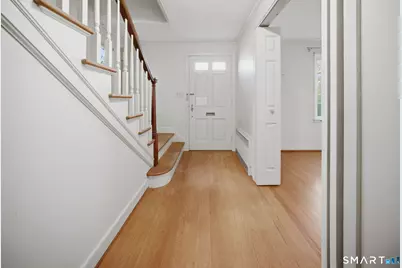 11 Paxton Road, West Hartford, CT 06107 - Photo 8