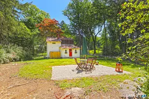 1008 Garden Rd, Orange, CT 06477 - Photo 34