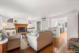 61 Raymond St, Darien, CT 06820 - Photo 12