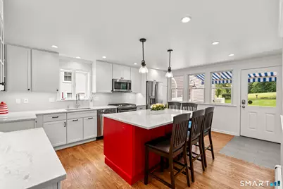 61 Raymond Street, Darien, CT 06820 - Photo 8