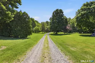 174 S Grand St, Suffield, CT 06093 - Photo 40