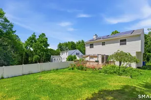 75 Burlington Rd, Farmington, CT 06085 - Photo 32