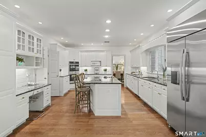 18 Bates Farm Lane, Darien, CT 06820 - Photo 10