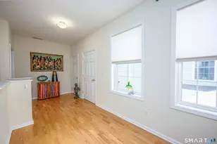 36 Todd St, Hamden, CT 06518 - Photo 6