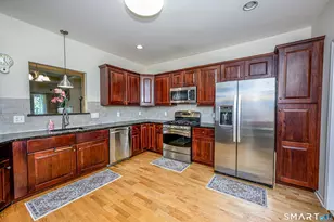 36 Todd St, Hamden, CT 06518 - Photo 8