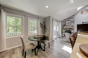 8 Vicki Ln, Colchester, CT 06415 - Photo 28