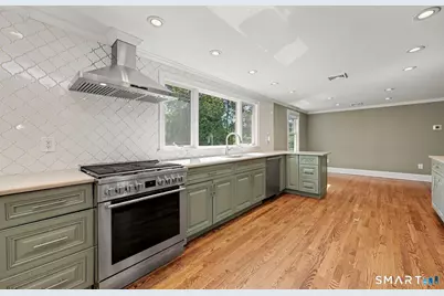 130 West Norwalk Road, Norwalk, CT 06850 - Photo 10